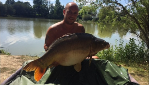A 27 lb 10 oz carp from Lillybelle, Shaun Dalby, Aug 2018