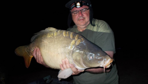 A 27 lb 8 oz carp from Lillybelle, Ray Poolman Jnr, May 2017