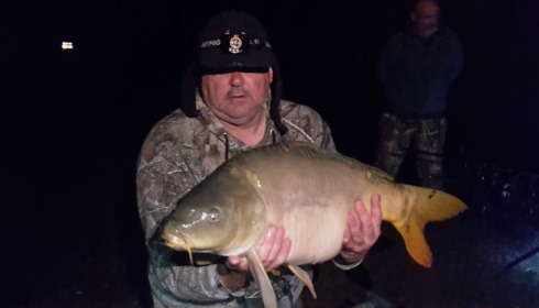 A 20 lb carp from Lillybelle, Ray Poolman Jnr, May 2017