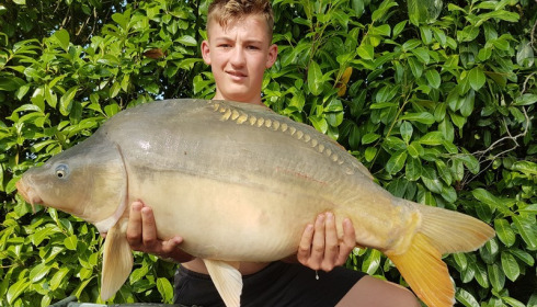 A 32 lb carp from Lillybelle, Aaron Hackett, Aug 2017