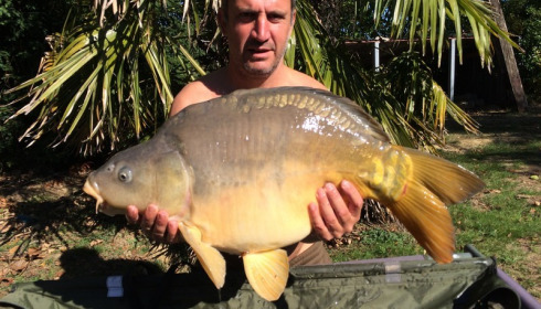 A 22 lb carp from Lillybelle, Mark Russell, Oct 2016