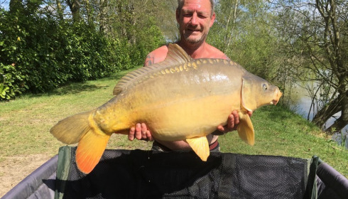 A 25 lb 6 oz carp from Lillybelle, Steve Bellis, Apr 2017