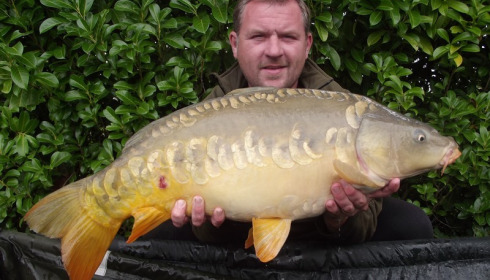A 21 lb 9 oz carp from Lillybelle, Eddie Hudson, Oct 2015