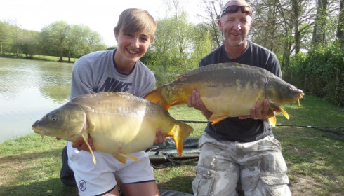 A 26 lb carp from Lillybelle, Ollie & Steve Charters, Apr 2015