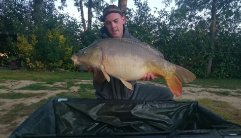 A 24 lb 8 oz carp from Lillybelle, Chris Taylor, Sep 2015