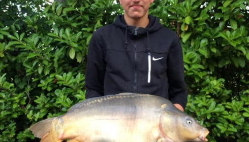 A 24 lb carp from Lillybelle, Chaz Hicks, Aug 2015