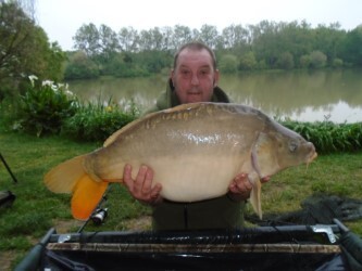 A 26 lb carp from Lillybelle, Martin Smith, May 2016