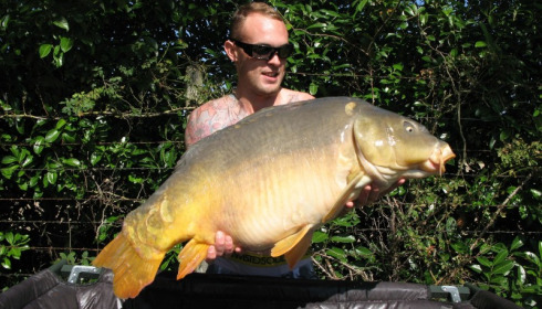 A 38 lb 2 oz carp from Lillybelle, Chris Taylor, Sep 2015