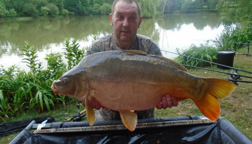 A 24 lb carp from Lillybelle, Martin Smith, May 2017