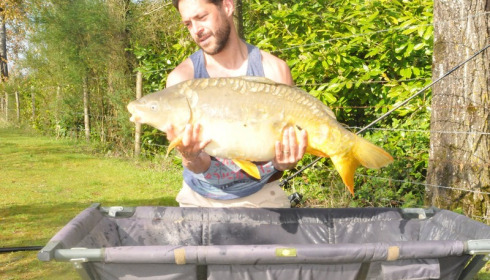 A 23 lb 1 oz carp from Lillybelle, Simmo, Apr 2017