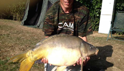 A carp from Lillybelle, Damien Owen, Sep 2014