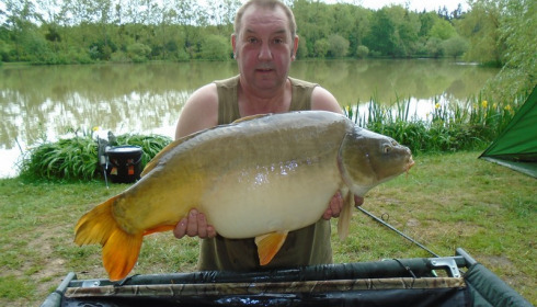 A 25 lb carp from Lillybelle, Martin Smith, May 2016