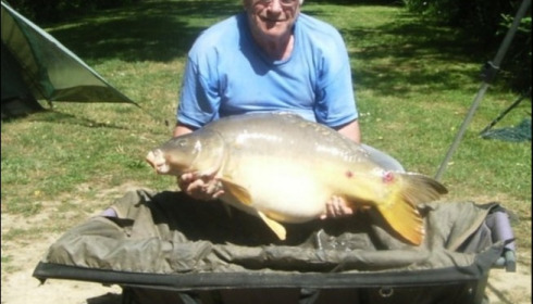A 43 lb 12 oz carp from Lillybelle, John Mutton, May 2018