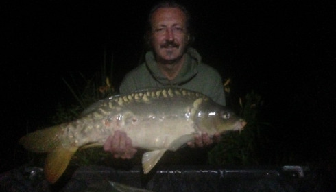 A 20 lb 5 oz carp from Lillybelle, John Ling Snr, Jul 2016