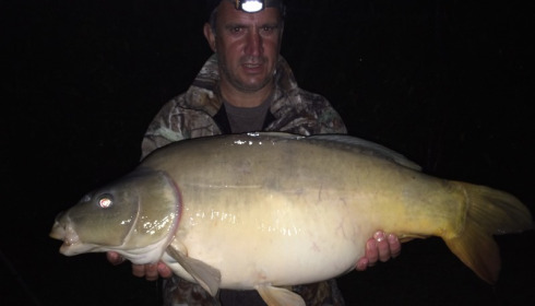 A 25 lb 2 oz carp from Lillybelle, Mark Russell, Oct 2015