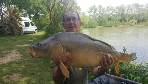 A 20 lb carp from Lillybelle, Ray Poolman Snr, May 2017