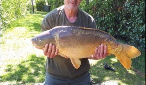 A 25 lb 9 oz carp from Lillybelle, Gordon Woodrow, May 2019