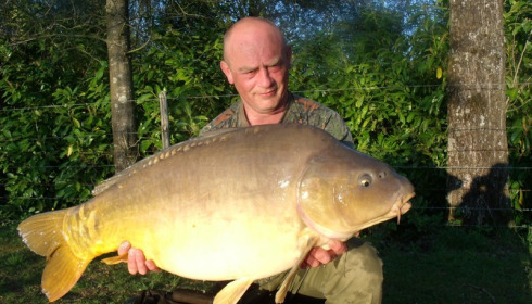 A 42 lb 2 oz carp from Lillybelle, Shaun Docksey, Apr 2017
