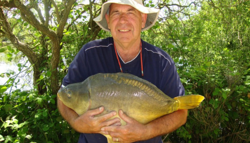 A 25 lb 8 oz carp from Lillybelle, Roy Browning, Jun 2015