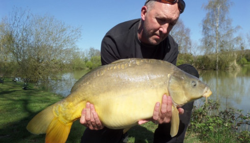 A 23 lb 4 oz carp from Lillybelle, Steve Charters, Apr 2015