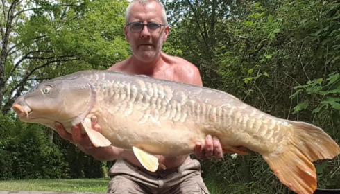 A 33 lb carp from Lillybelle, Mark Antrobus, Jul 2023