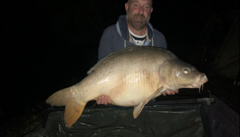 A 43 lb carp from Lillybelle, Richard May, Aug 2018