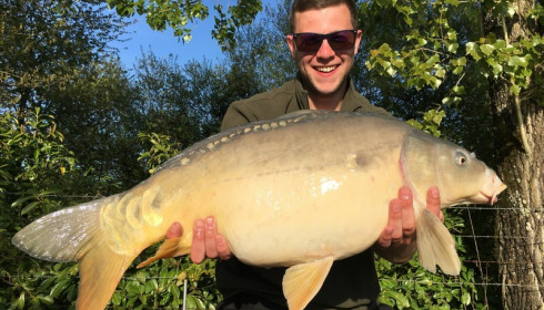 A 20 lb carp from Lillybelle, Sam Vernon, Apr 2017