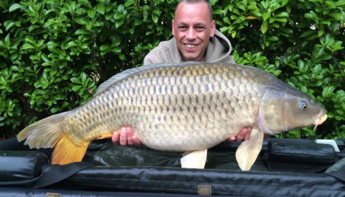 A 30 lb 1 oz carp from Lillybelle, Damien Owen, Aug 2015