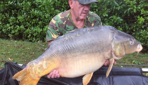 A 39 lb 6 oz carp from Lillybelle, Ambrose Parker, Sep 2015