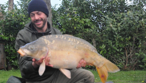 A 27 lb 1 oz carp from Lillybelle, Simmo, Apr 2017