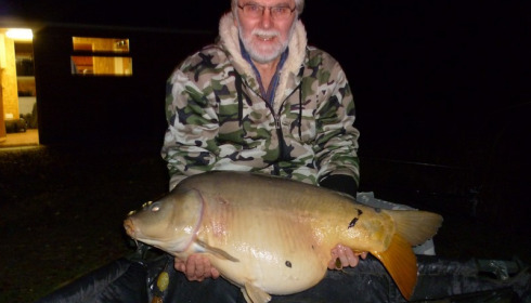 A 41 lb 8 oz carp from Lillybelle, Stephen Rudman, Nov 2015