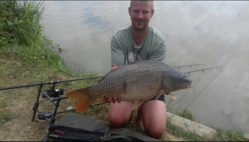 A 25 lb carp from Lillybelle, Adam McCumesky, Aug 2018