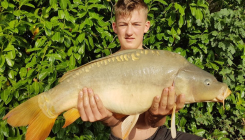 A 20 lb carp from Lillybelle, Aaron Hackett, Aug 2017