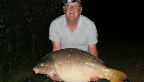 A 42 lb 12 oz carp from Lillybelle, Chris Bussey, Aug 2016