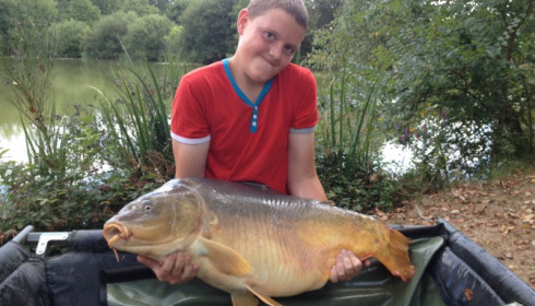 A 37 lb 5 oz carp from Lillybelle, Toby May, Aug 2015