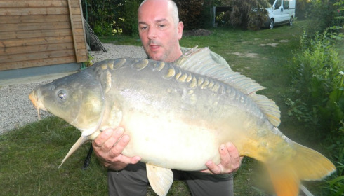 A 28 lb carp from Lillybelle, Jon Blackall, May 2017