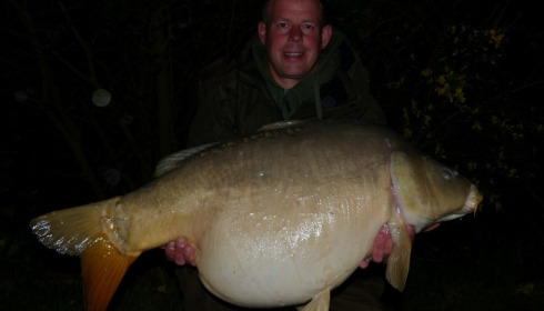 A 41 lb 8 oz carp from Lillybelle, AJ Hall, May 2016