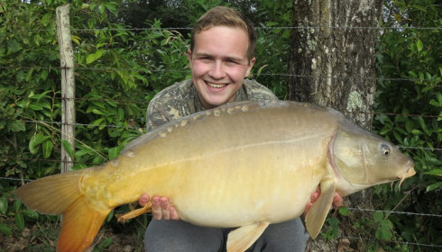 A 26 lb carp from Lillybelle, Tom Peach, Oct 2016