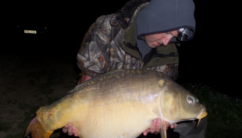 A 39 lb 3 oz carp from Lillybelle, Steve Charters, Apr 2015
