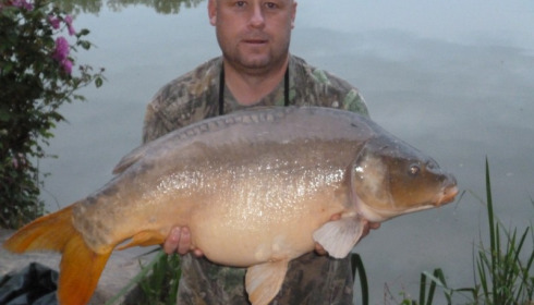 A 32 lb 9 oz carp from Lillybelle, Paul Browning, Jun 2015