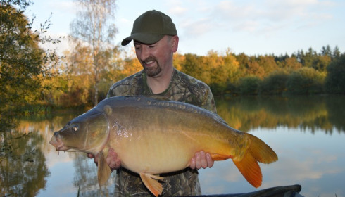 A 24 lb carp from Lillybelle, Stephen Dixon, Oct 2015