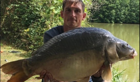 A 37 lb carp from Lillybelle, Richard Biggs, Aug 2019