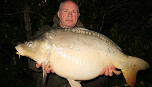 A 26 lb 8 oz carp from Lillybelle, John Burnhope, May 2017