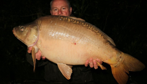A 30 lb 1 oz carp from Lillybelle, John Burnhope, May 2017