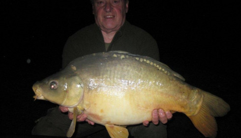 A 21 lb 13 oz carp from Lillybelle, Roy Wretham, Nov 2015