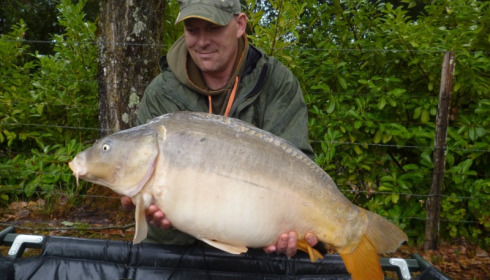 A 24 lb 8 oz carp from Lillybelle, Simon Green, Aug 2015