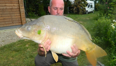 A 26 lb 8 oz carp from Lillybelle, Jon Blackall, May 2017