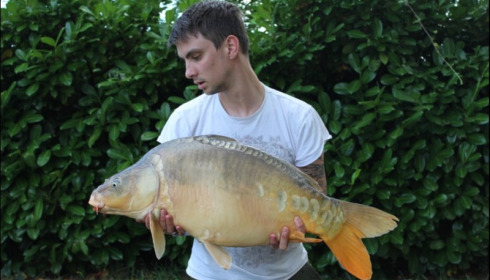 A 22 lb carp from Lillybelle, Martin Holland, Aug 2018
