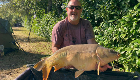 A 33 lb carp from Lillybelle, Shane Jordan, Oct 2021