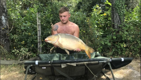 A 27 lb 2 oz carp from Lillybelle, Chad Hand, Aug 2018